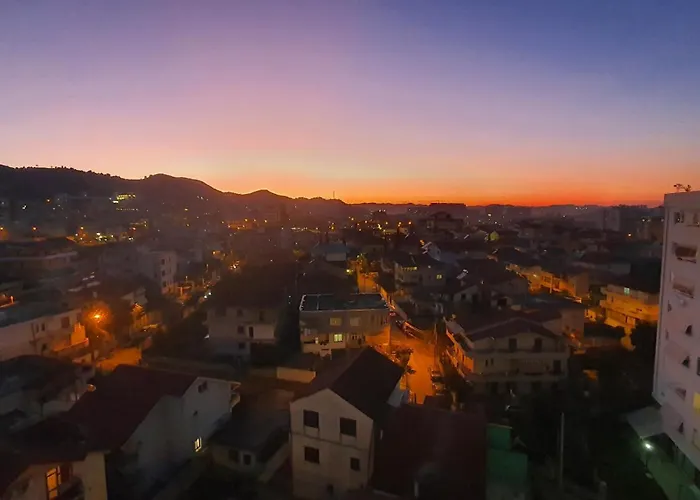 Sky 公寓 地拉那
